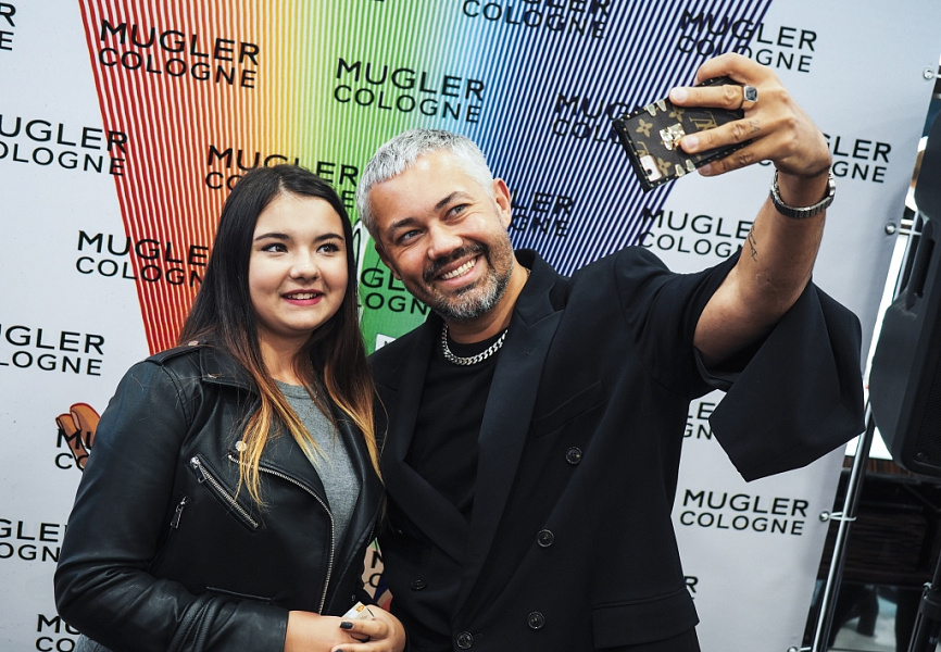 MUGLER COLOGNE с Александром Роговым