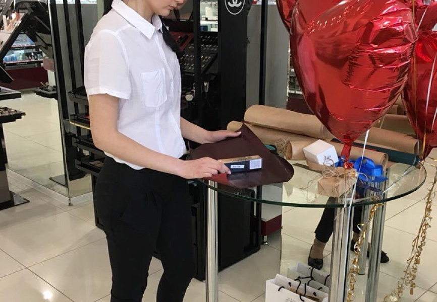 Ла Дефанс 23 февраля Упаковка парфюма