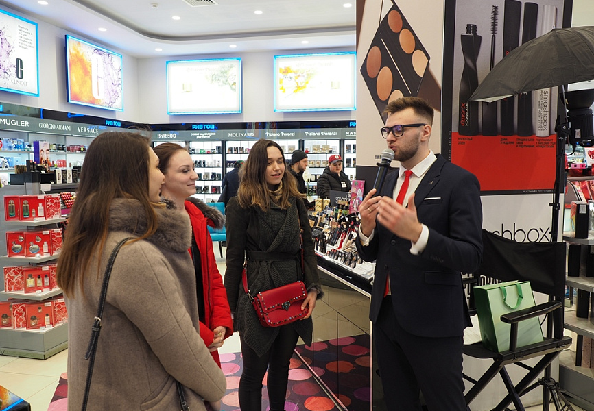 CLARINS День влюбленных