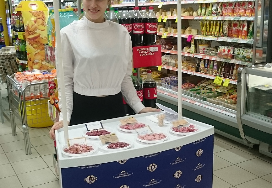 Елецкий мясокомбинат. Дегустация колбасных изделий  