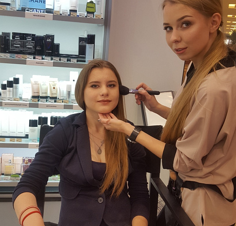 Chanel Мак Станция