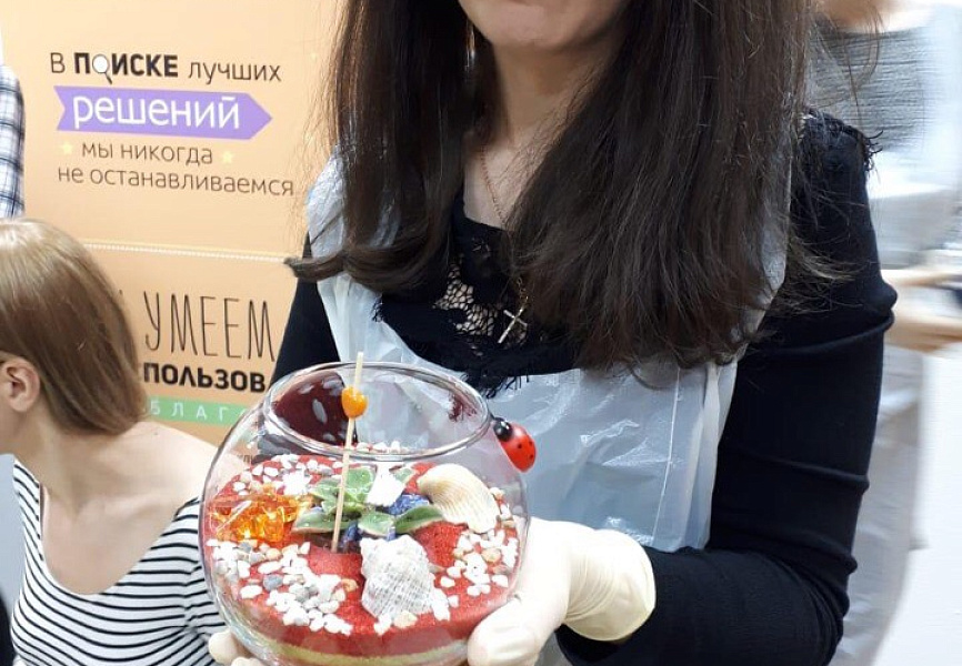 Связной 8 марта