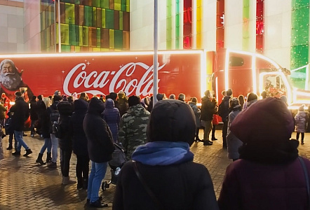 Новогодний караван Coca-Cola