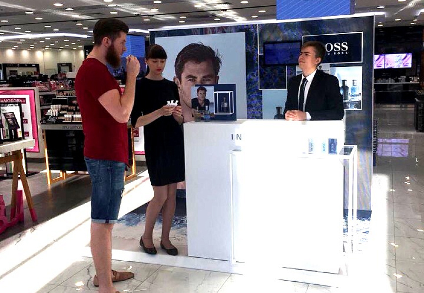 HUGO BOSS Подарок за покупку