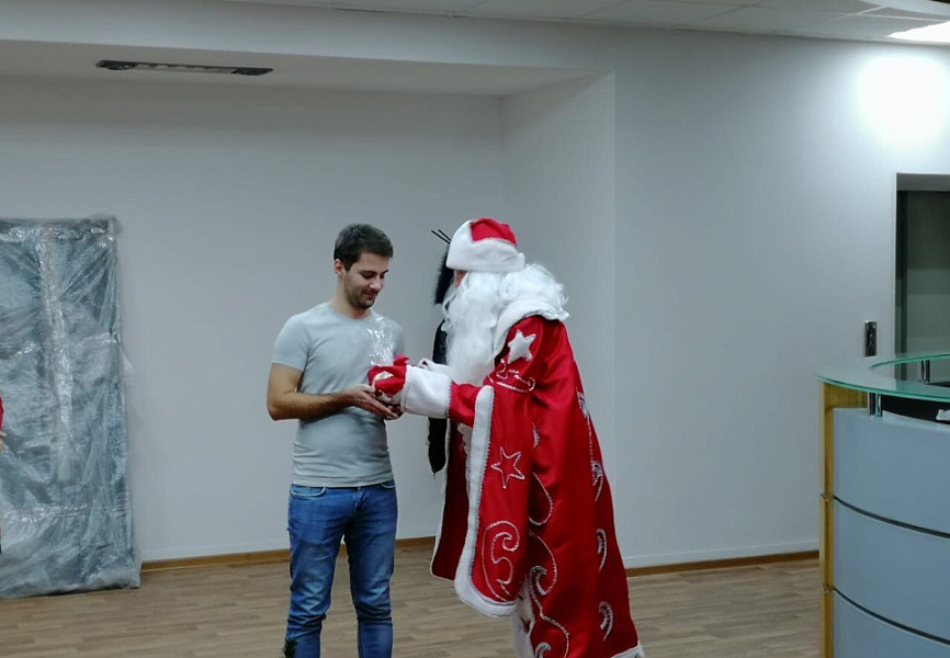 Связной Новый год