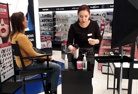 Chanel Визажист