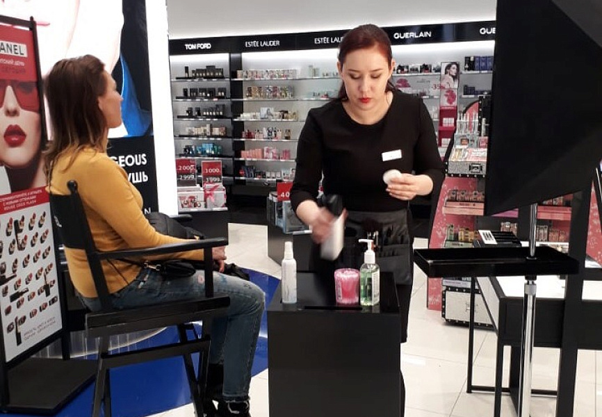 Chanel Визажист